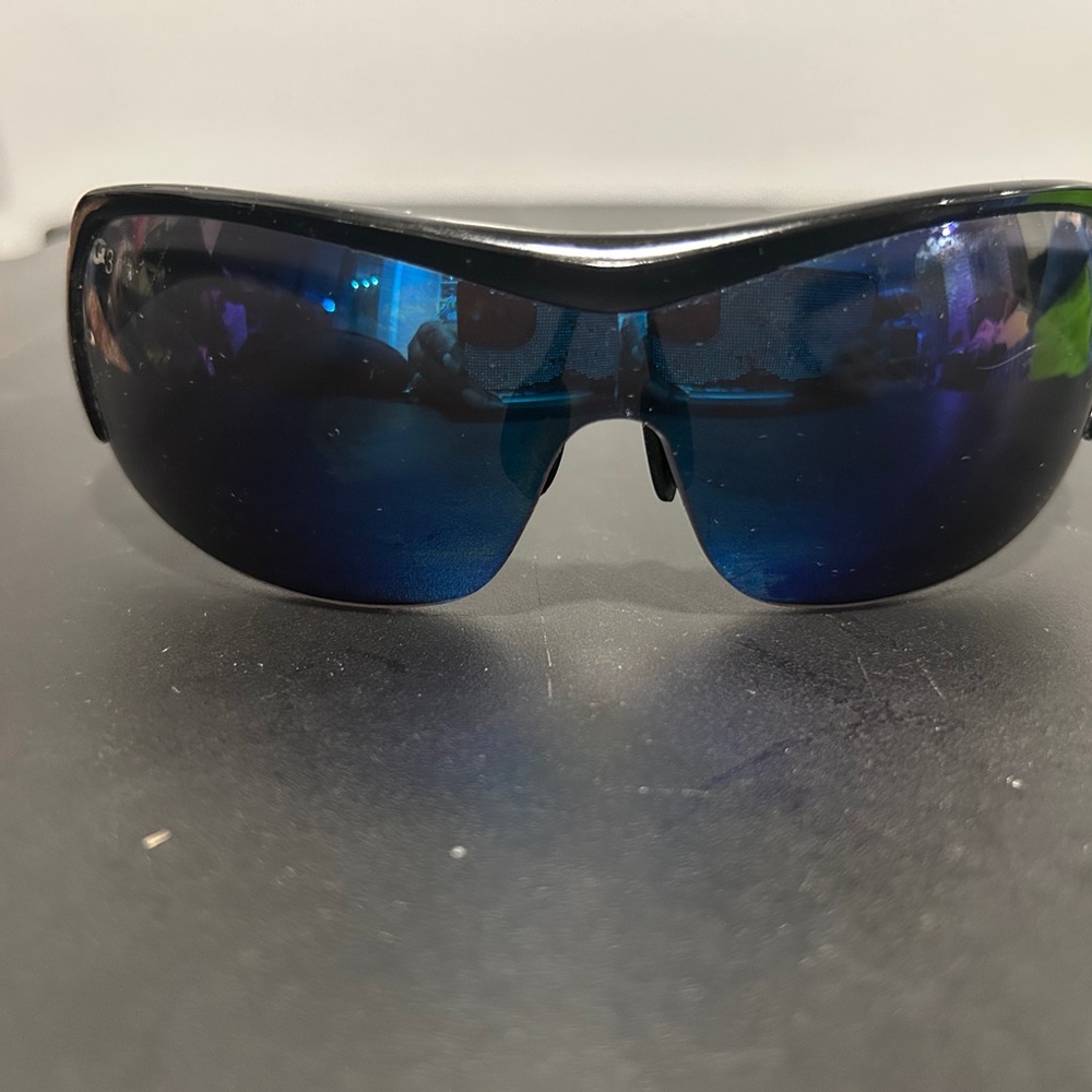 Q3 Black and Blue Sunglasses